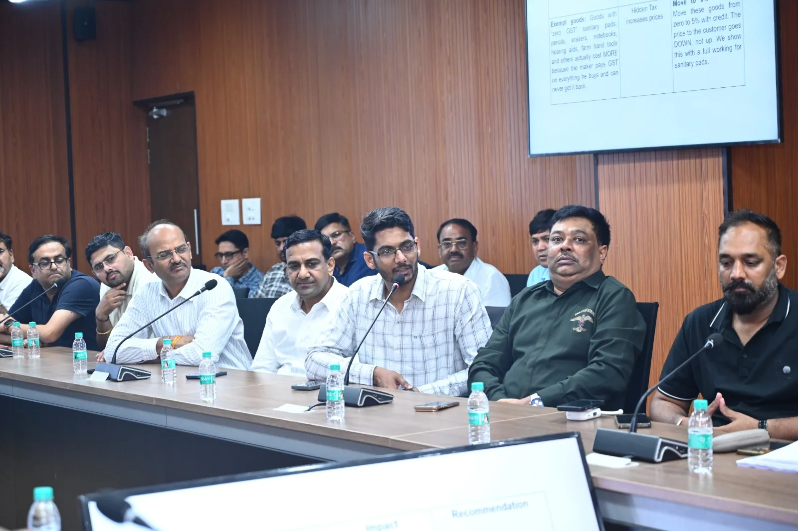 Discussion at a professional tax forum